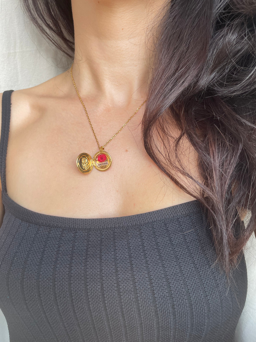 Collana "sei casa" con Gypsophila rossa